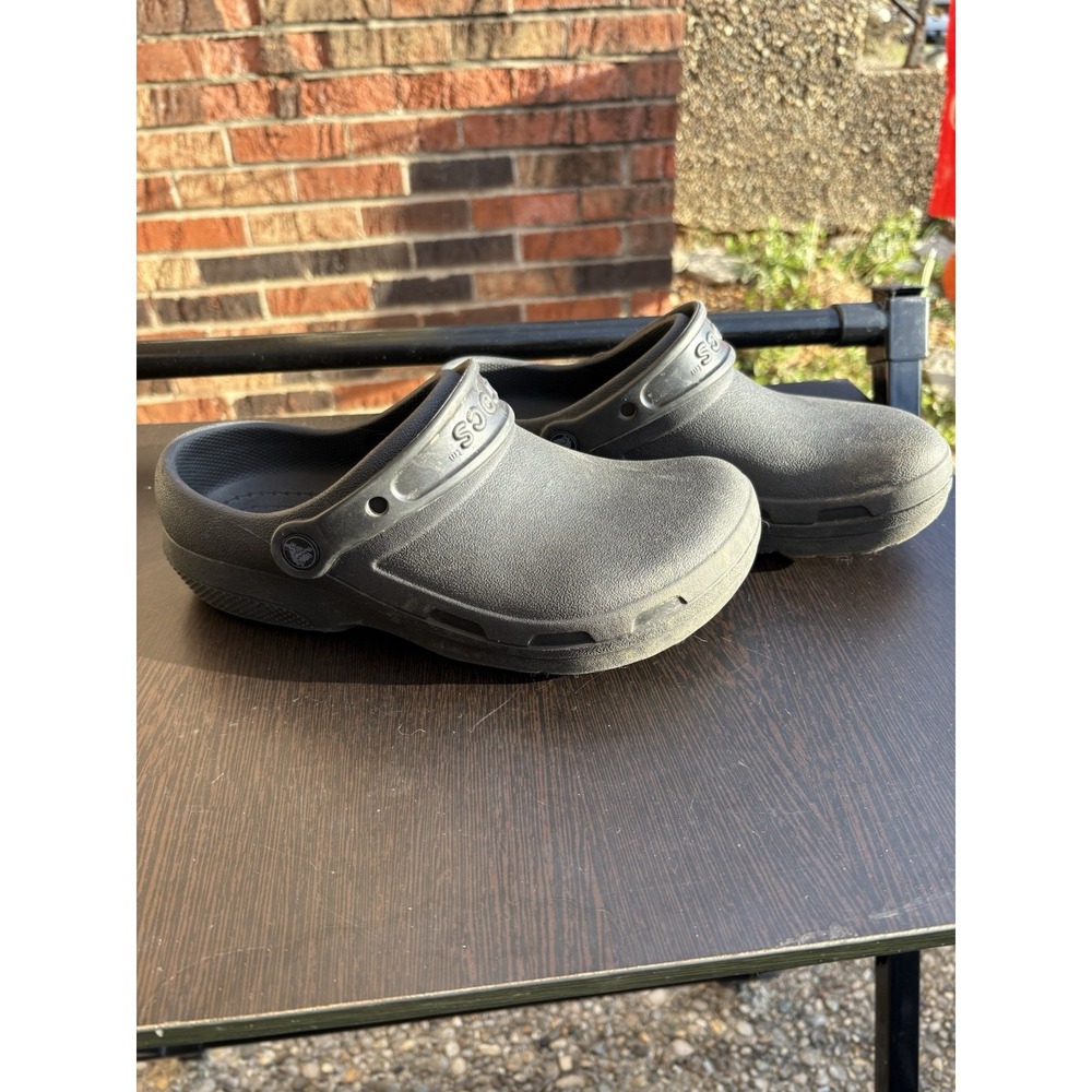 Crocs Bistro Unisex Black Slip Resistant Soft Toe Clog M-6 W-8 Preowned - Picture 3 of 7